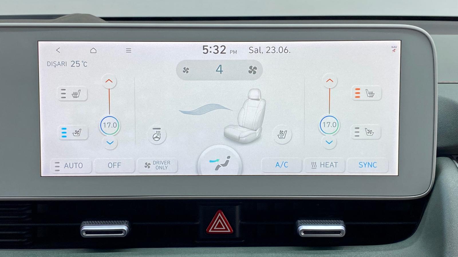 HYUNDAI IONIQ 24